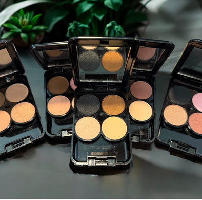 Let's Go! Travel Quad Eyeshadow Palette