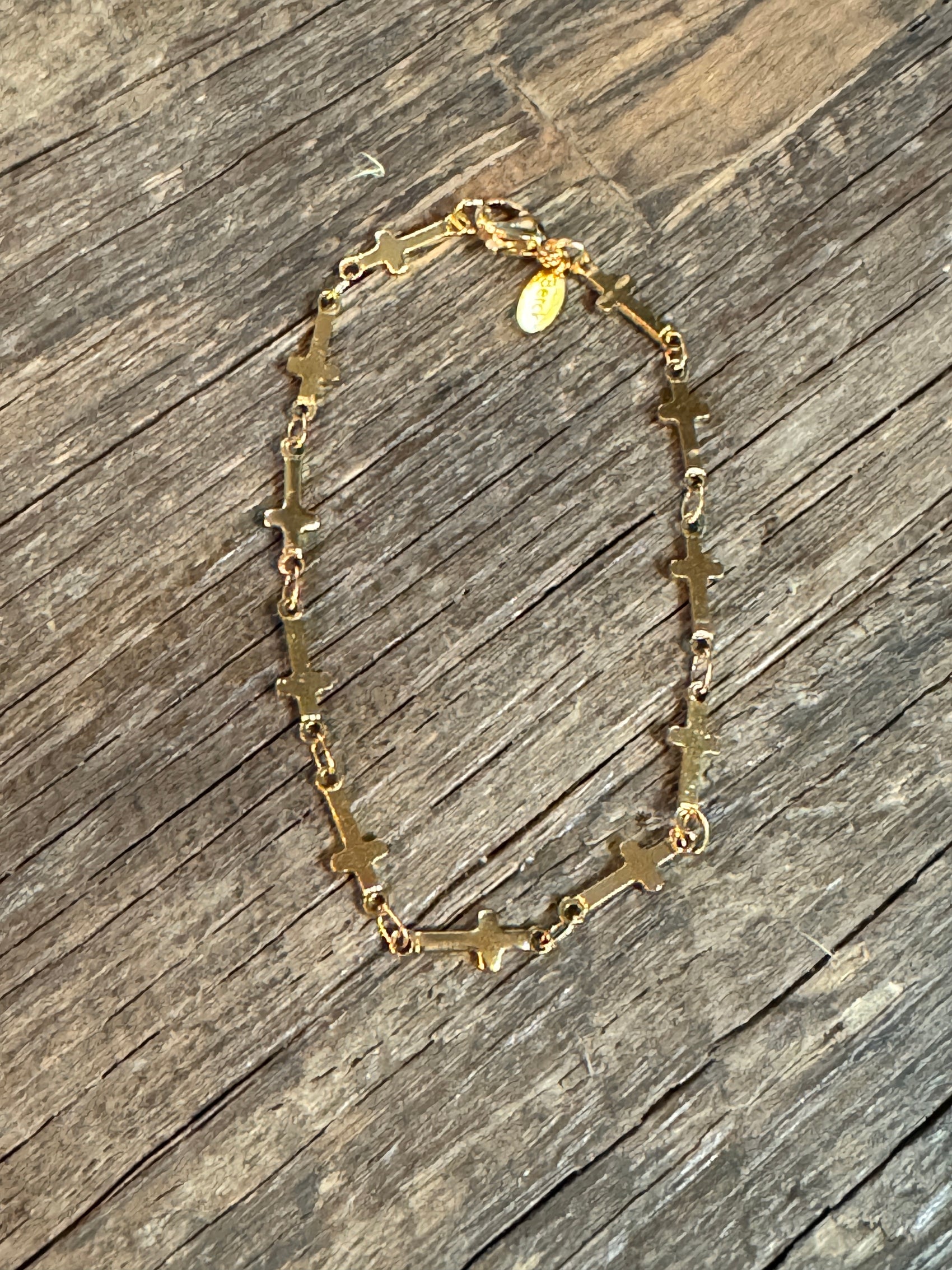 Cross Link Bracelet 7"