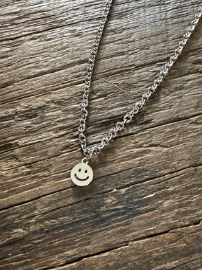 Polished Dainty Happy Face Necklace 18" Cable Chain