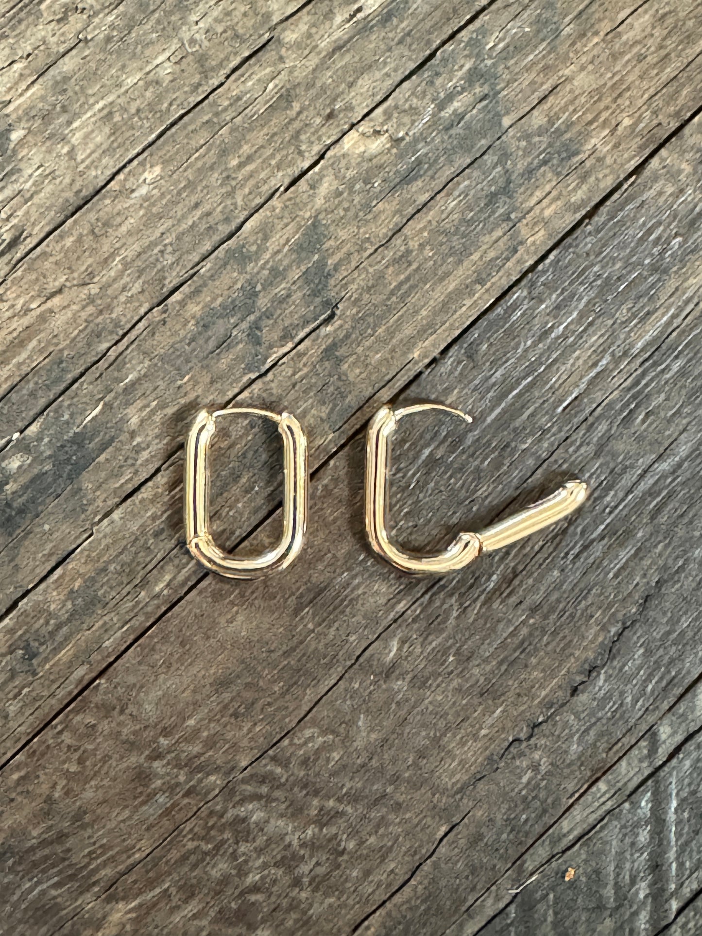 Huggie Hoop Earrings 16mm or 20mm Gold Filled 1/20