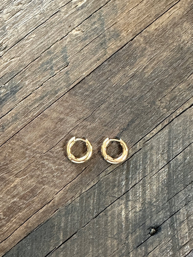 Huggie Hoop Earrings 16mm Gold Filled 1/20