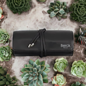 Berck Beauty - Cosmetic & Brush Roll Bag