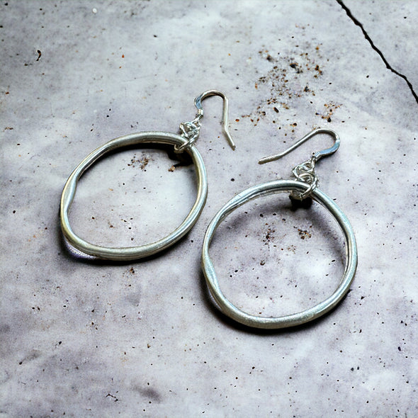Simple Organic Circle Drop Earrings