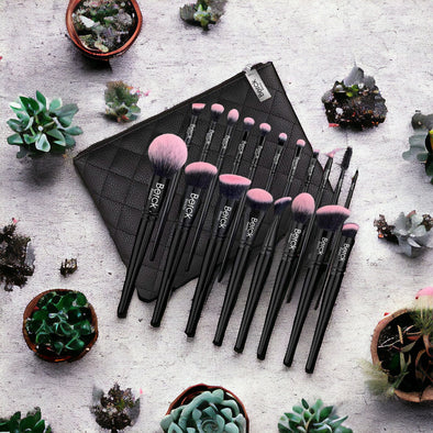 Berck Beauty - LIMITED EDITION - MOTHER'S DAY SPECIAL 🌸 19 Piece Luxury Makeup Brush Set with Faux Leather Make Up Clutch