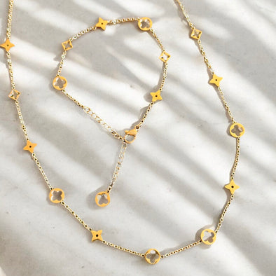 Quatrefoil Charm Necklace & Bracelet Set