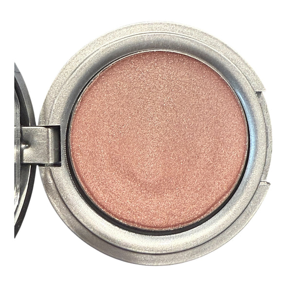 BB Illuminate - Cream Illuminator Compact