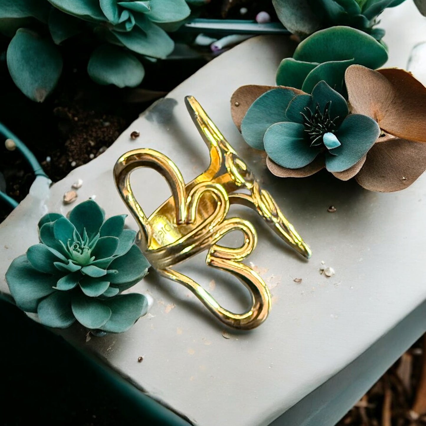 Waterproof Lotus Flower Ring 18k Gold PVD Plated & Polished Stainless Steel