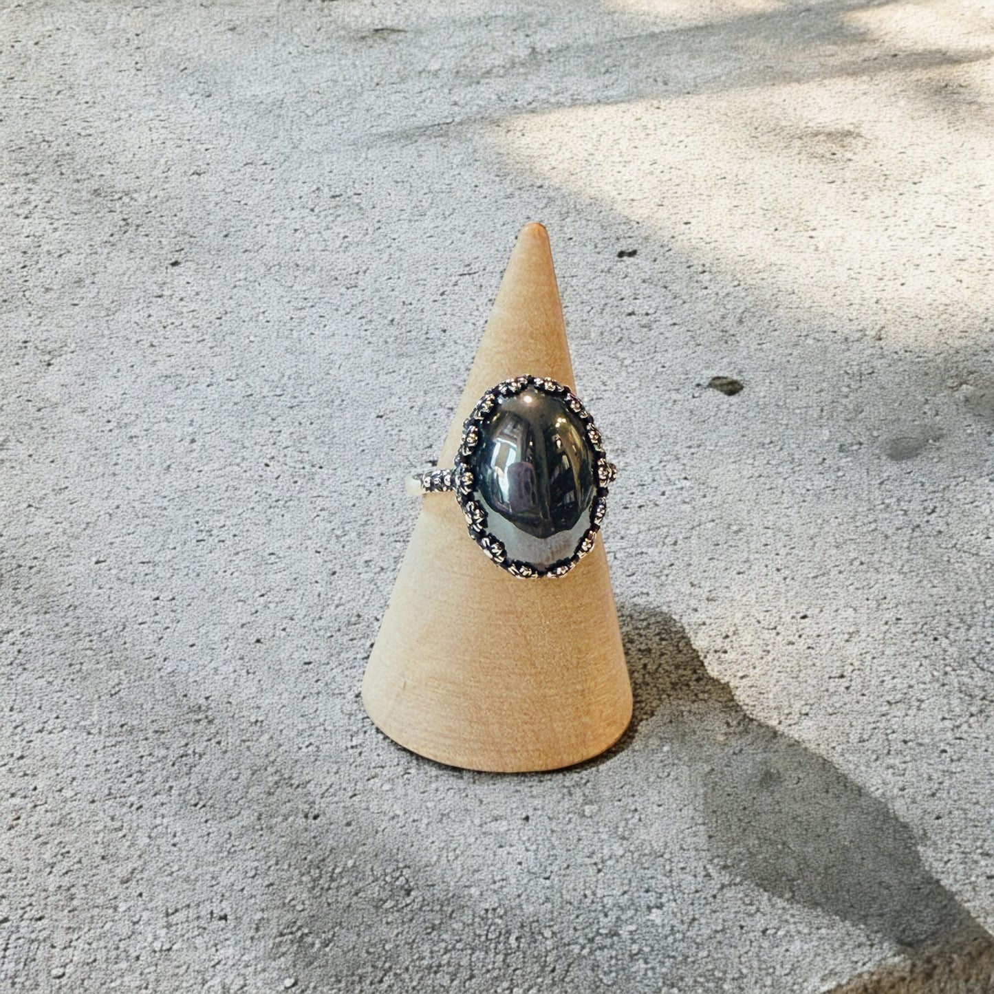 One-of-a-Kind Smooth Oval Natural Hematite Floral Bezel Sterling Silver Ring