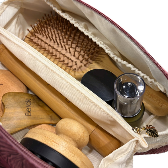 BB Limited Edition Holiday Makeup Case Bundle 🎄ONLY $98!! $245 Value! $147 Discounted at Checkout!!