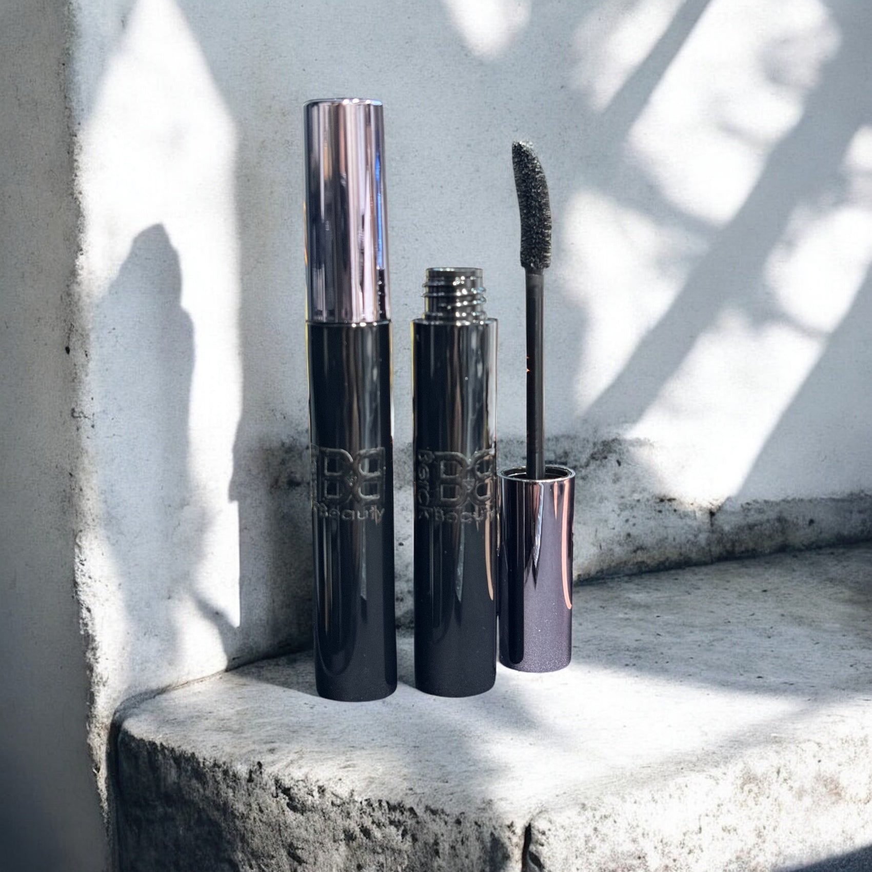BB -  They're Mine! Tubing Waterproof Mascara - Skincare Infused