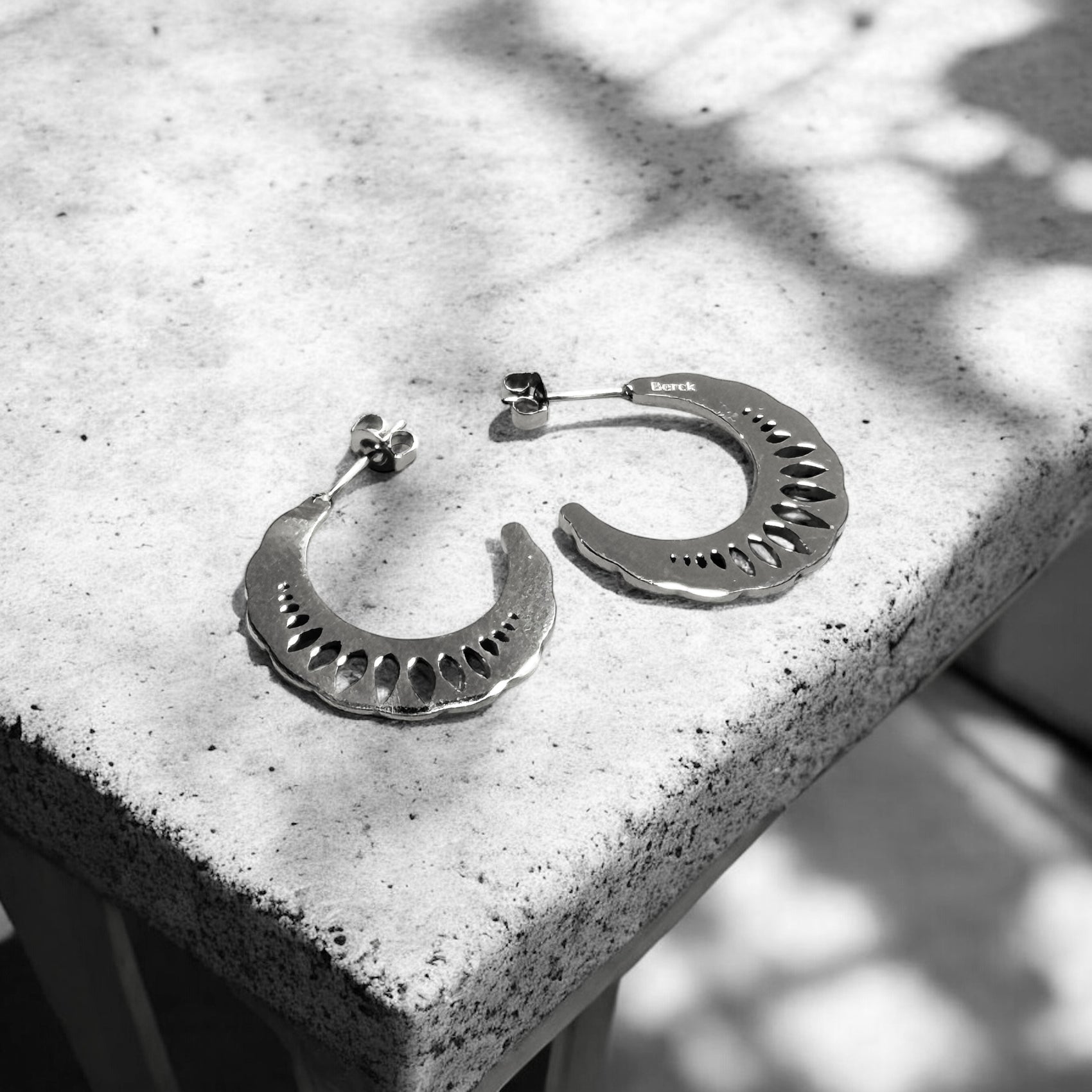 Waterproof Scalloped Boho Hoop Earrings