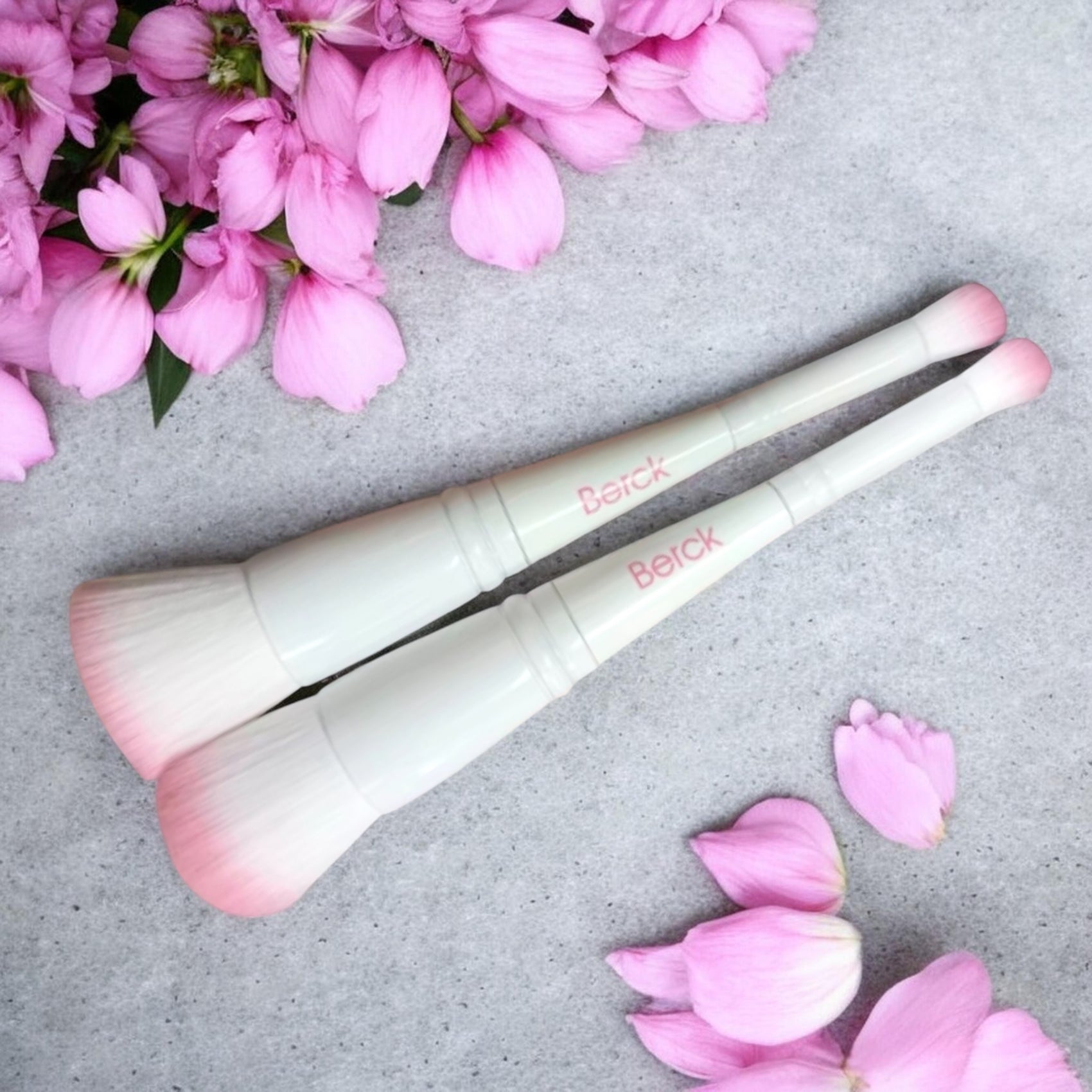 Limited Edition 2 Piece Dual Ended Makeup Brush Set