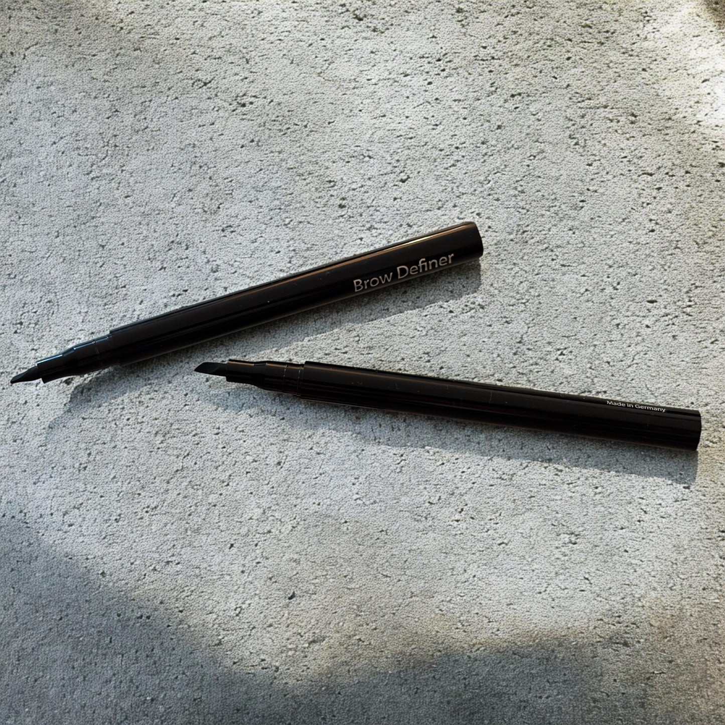 BB Brow Definer Eyebrow Pen Skincare Infused