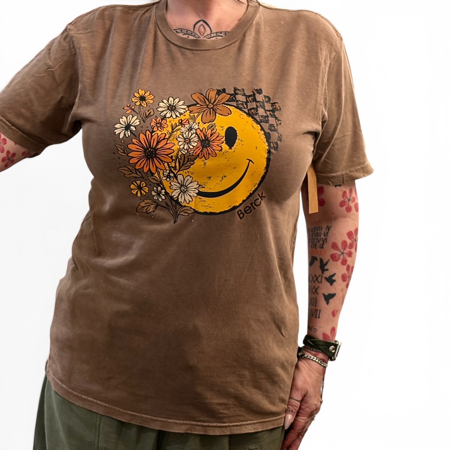 LIMITED EDITION PREORDER Smiles 🙂 & Flowers 💐 Graphic Tees & Sweatshirt