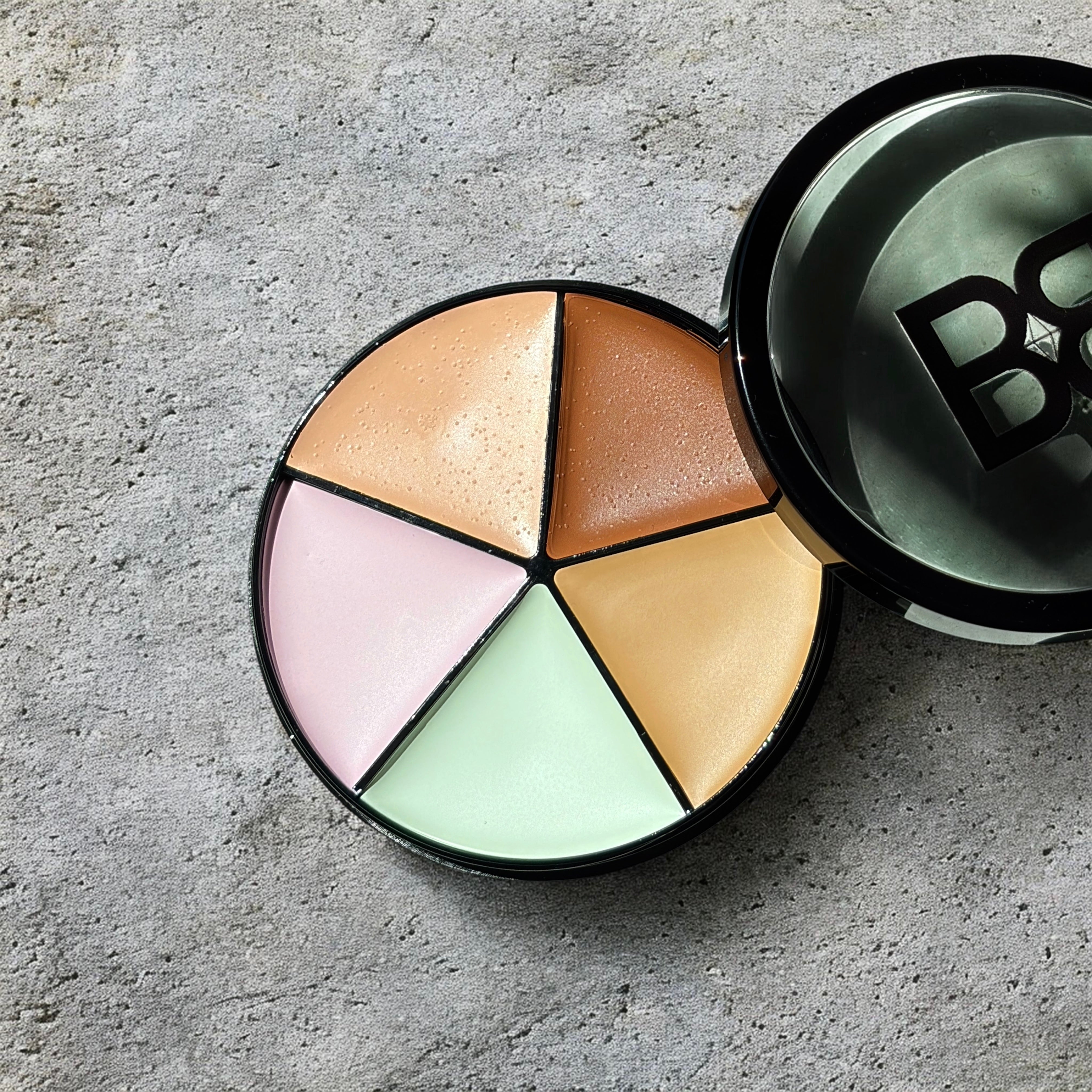 BB Camouflage Corrector Wheel Skincare Infused