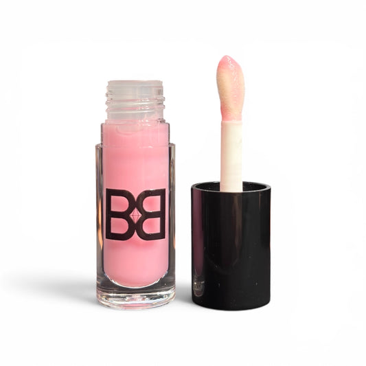 Pucker Up Butter Cup! Moisture Intensive Lip Butter with Sodium Hyaluronate & Macadamia Oil