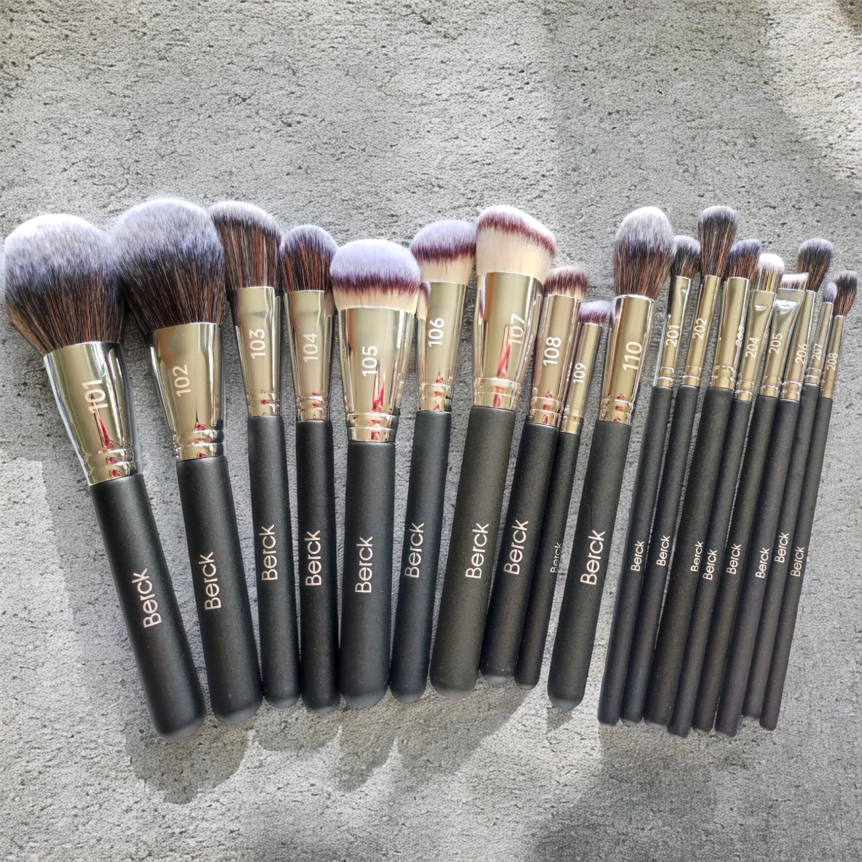 BB Professional Luxury Makeup Brushes (Sold Individually)