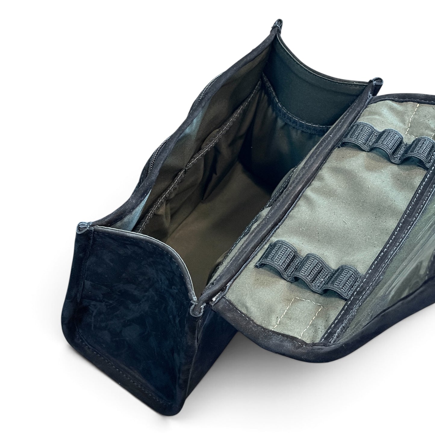 Esther Cosmetic Travel Case Leather