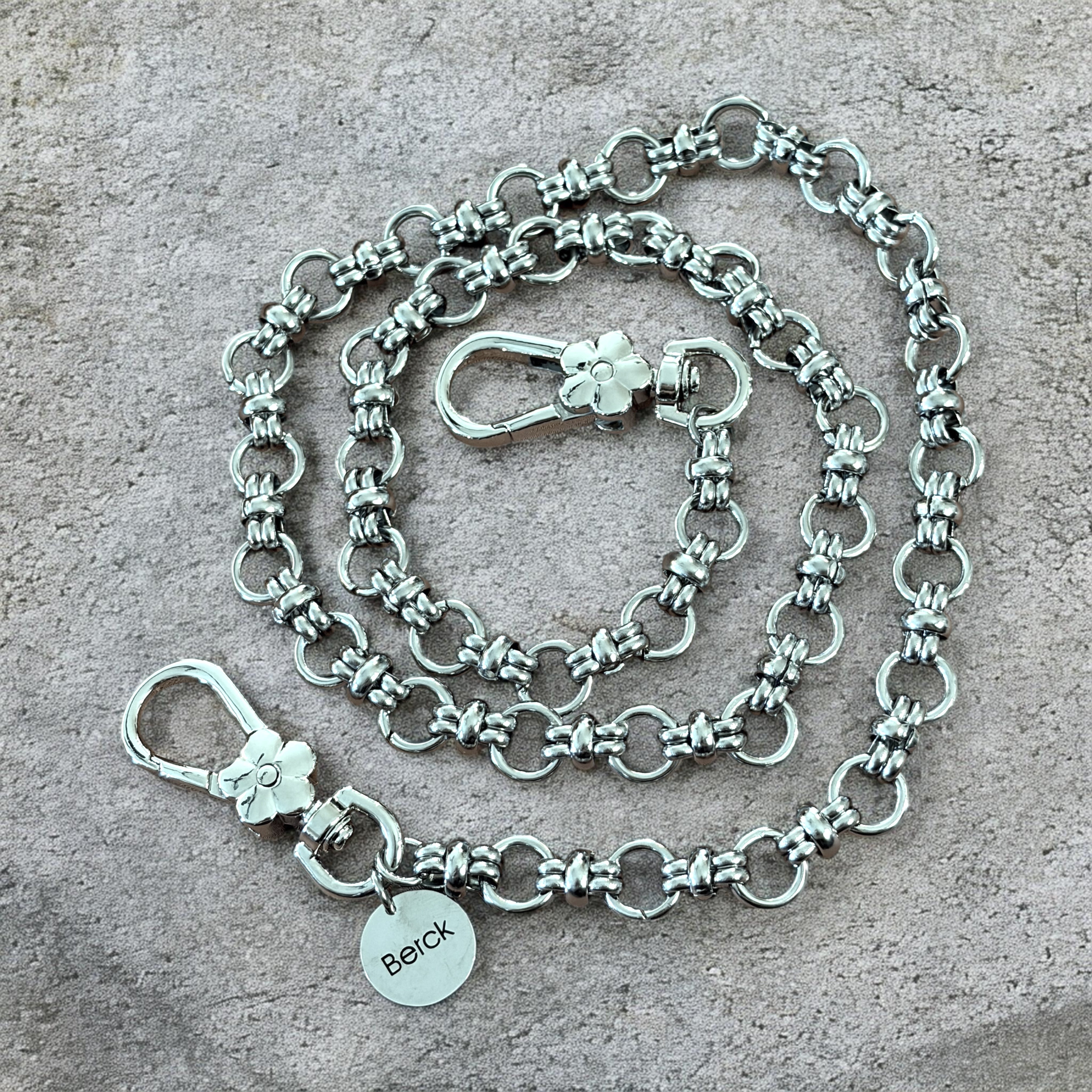 Unbroken Bond Flower Clasp Bag Chain Strap